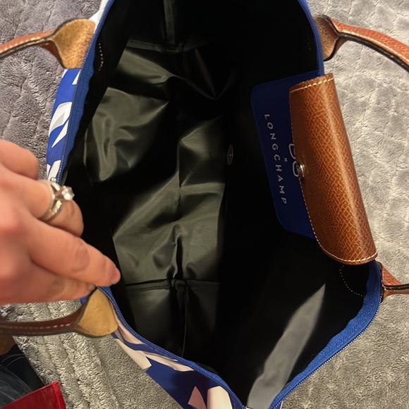 Longchamp Paris - Picture 6 of 9